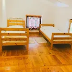 Pocitniska Hisa Lazar 3*