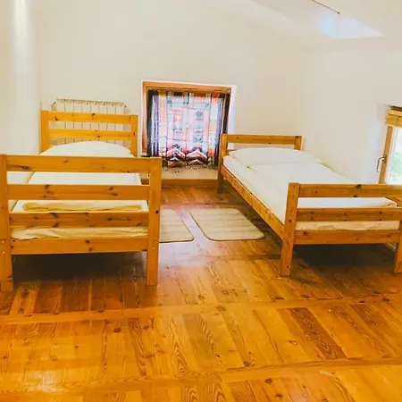 Pocitniska Hisa Lazar 3*