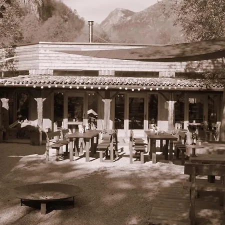 Pocitniska Hisa Lazar Maison d'hôtes