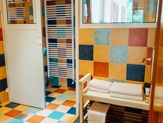 Pocitniska Hisa Lazar Affittacamere