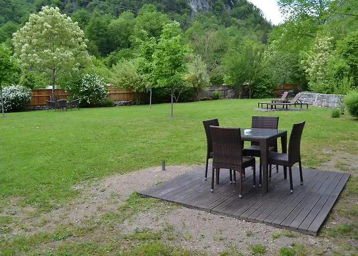 Maison d'hôtes Pocitniska Hisa Lazar Kobarid