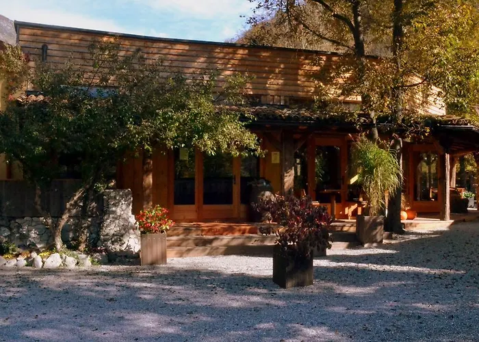 Pocitniska Hisa Lazar Kobarid