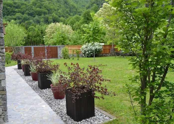 Affittacamere Pocitniska Hisa Lazar 3*