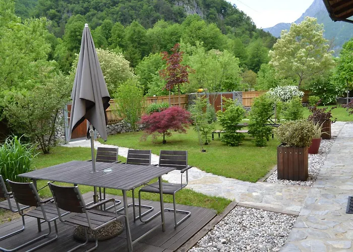 Pocitniska Hisa Lazar Maison d'hôtes 3*