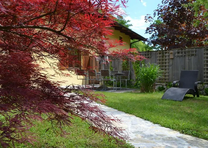 Pocitniska Hisa Lazar Maison d'hôtes 3*